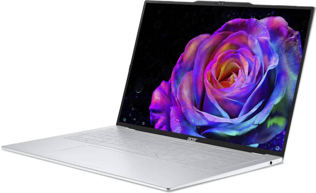 Ноутбук Acer Swift Air 16 SFA16-61M-R88D, 16" OLED, Ryzen AI 7 345/ 16Gb/ 512SSD/ Silver (NX.DJACD.002)
