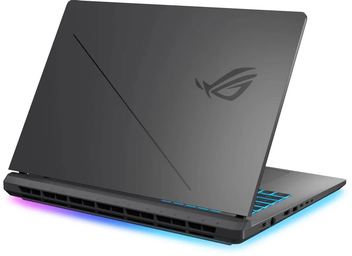 Ноутбук Asus ROG Strix G18 G815LP-TT202, 18" IPS, Core Ultra 7 255HX/ 16Gb/ 1TbSSD/ RTX 5070 8Gb/ Grey (90NR0LK1-M00A40)